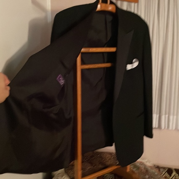 Coppley for Harry Rosen Size 48 drop 6 single breasted peak lapel Tuxedo. - Picture 7 of 11